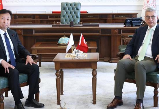 Bakan Memişoğlu, Japonya Temsilciler Meclisi Üyesi Masaki Ogushi ile bir araya geldi