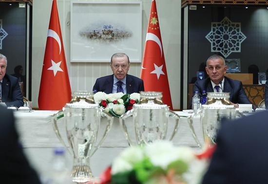 Cumhurbaşkanı Erdoğan'dan spor camiasına mesaj