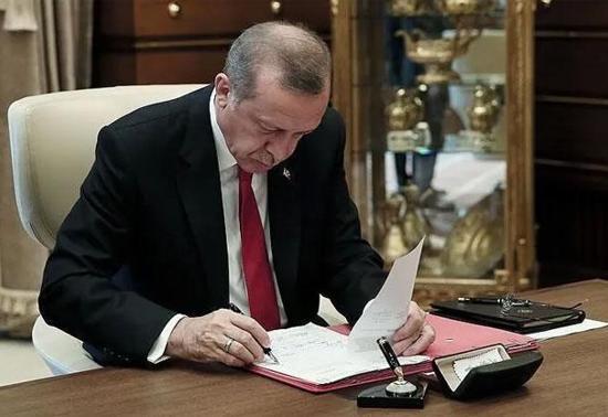 Cumhurbaşkanı Erdoğan imzaladı! 7 general ve 18 albaya terfi
