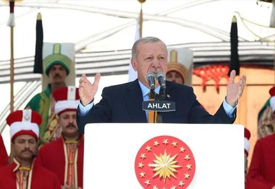 SON DAKİKA... Cumhurbaşkanı Erdoğan'dan Ahlat'ta Terörsüz Türkiye mesajı