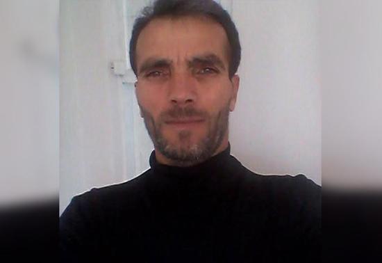 Annesine mesaj atan kişiyi demir çubukla döverek öldürdü