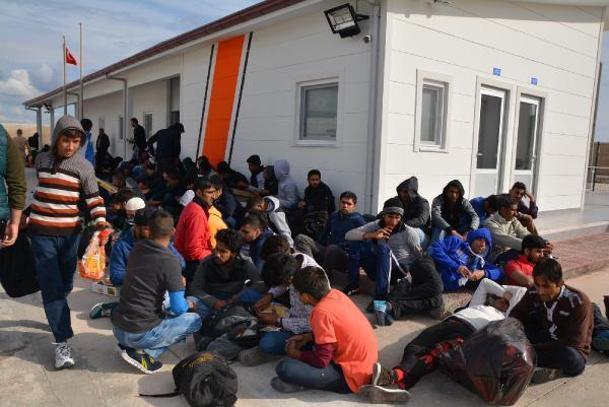 Çillerin sattığı yatta 134 kaçak göçmen yakalandı