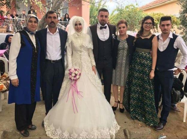 İzmirde bir aile katledildi