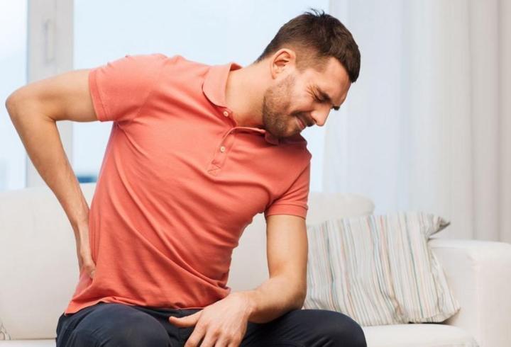 Kalori hesabı özellikle kilo vermek isteyenlerin yaptığı bir eylemdir. Her gıdanın, her içeceğin belli bir kalorisi vardır. Bu da belli oran grama eşittir. Kilo sorunlarının yanı sıra, yediklerine dikkat eden ve sağlıklı besleyenlerin de yaptığı bir eylemdir, kalori saymak. 1