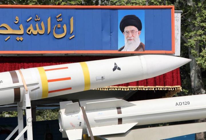 AB'den İran'a yönelik yaptırımları genişletme kararı