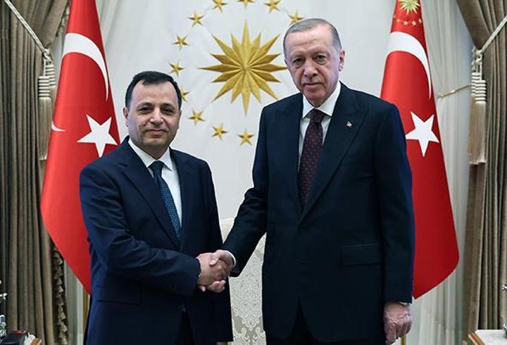 Cumhurbaşkanı Erdoğan AYM Başkanı Arslan'ı kabul etti