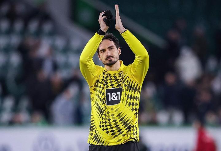 Mats Hummels’in menajerinden transfer açıklaması