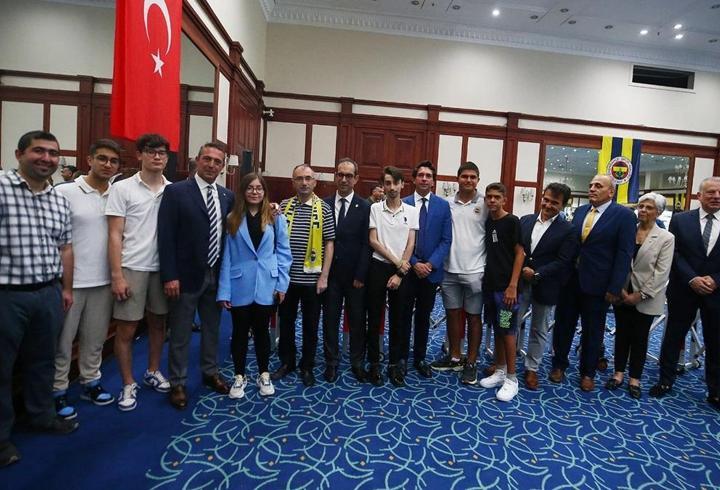 Fenerbahçe'de bayramlaşma töreni gerçekleştirildi