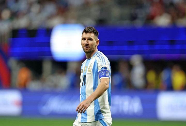 Lionel Messi'li Arjantin, Copa America'ya galibiyetle başladı