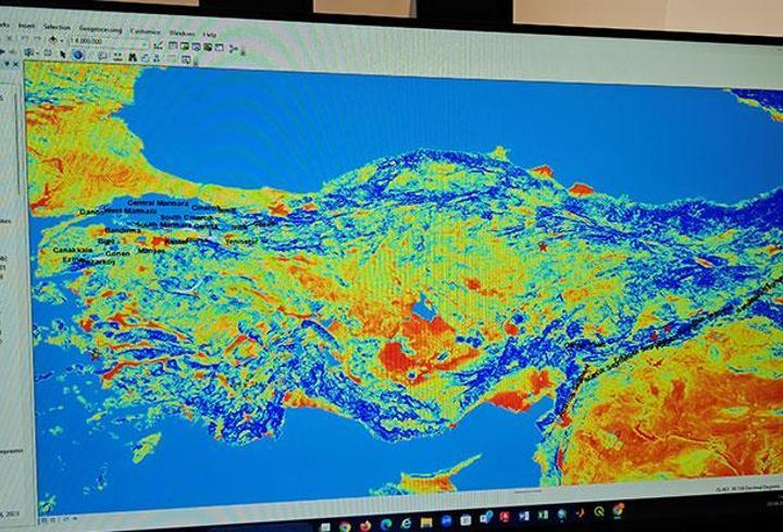 ‘Deprem Bilgi Sistemi’ uygulaması geliştirildi! Seçilen noktanın zemin bilgilerini gösteriyor