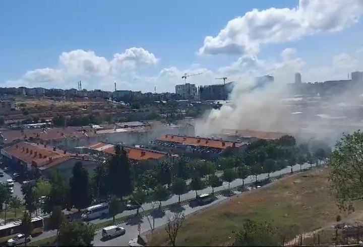 Sultangazi Oto Sanayi Sitesi'nde yangın!