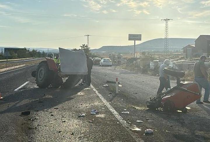 Nevşehir'de feci kaza! Traktör ikiye bölündü