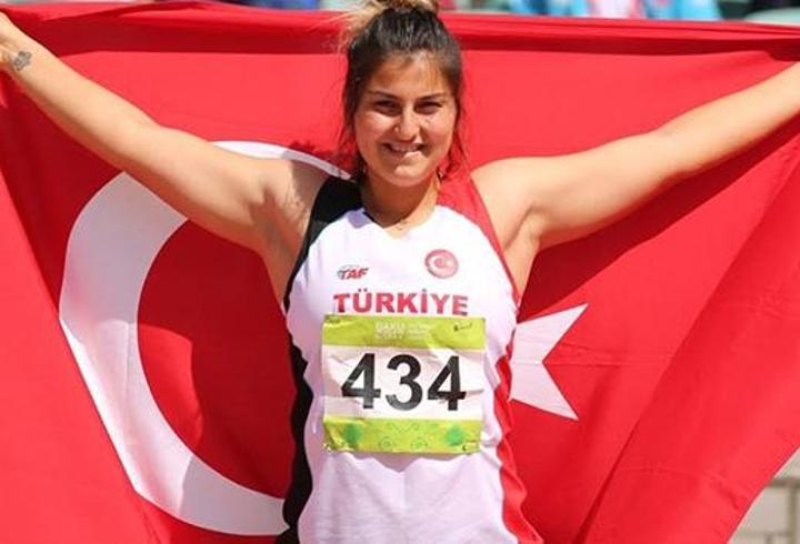 Eda Tuğsuz, Paris 2024'e kota almayı başardı! Bakan Bak'tan tebrik...