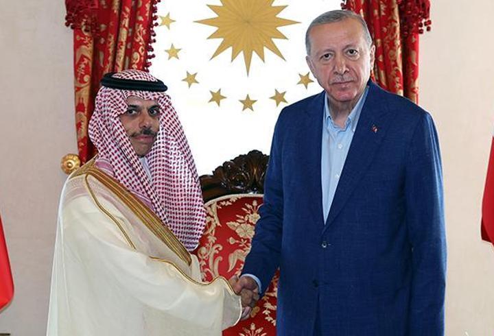 Cumhurbaşkanı Erdoğan Suudi Arabistan Dışişleri Bakanı Al-Saud'u kabul etti