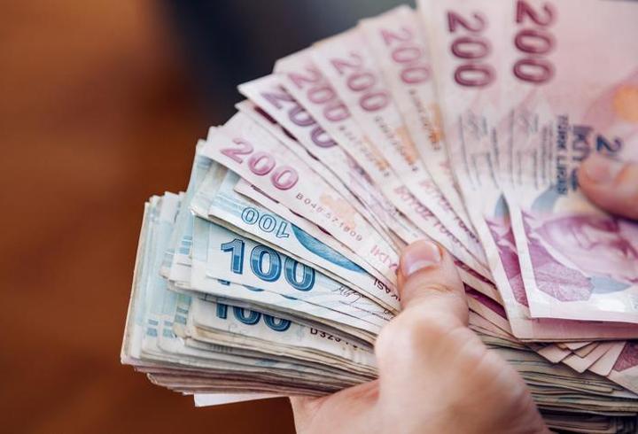 Merkezi Yönetim bütçesi yılın ilk yarısında 747,2 milyar TL açık verdi