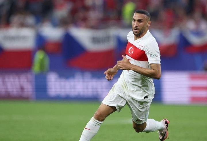 SON DAKİKA! Cenk Tosun, resmen Fenerbahçe’de