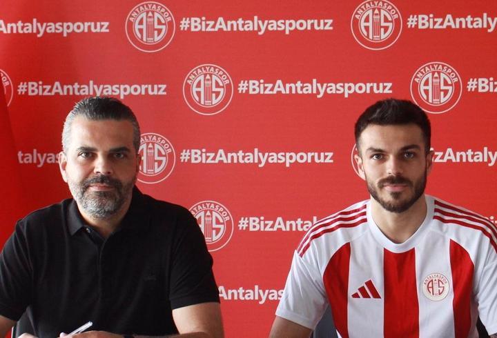 Antalyaspor’dan kaleci transferi