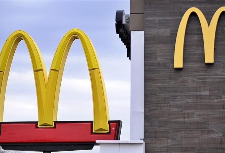 McDonald's'ın satışları 2020'den bu yana ilk kez düştü