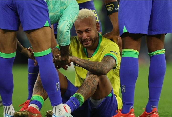 1.5 yıl sonra milli takıma seçilen Neymar'dan kötü haber