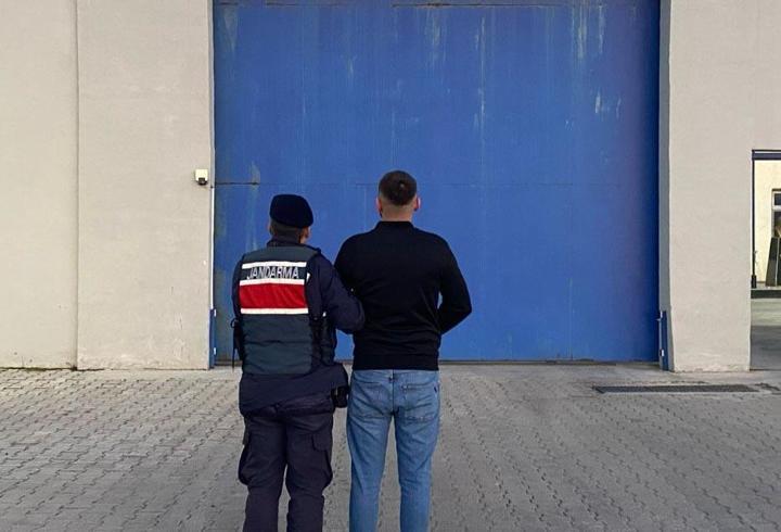 Aranan 2 hükümlü yakalandı