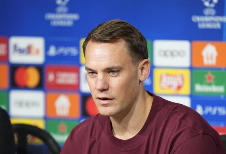 Manuel Neuer'den kötü haber! Bir süre sahalardan uzak kalacak...