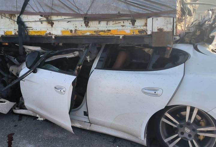 Bursa'da TIR'a arkadan çarpan otomobilin sürücüsü yaralandı