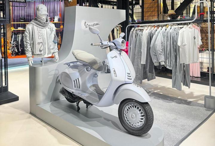Vespa 946 Snake yola çıkıyor
