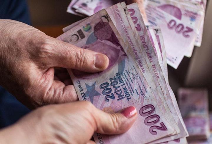 Emeklilerin gözü bu haberde... Bayram ikramiyesinde rakam açığa çıktı!