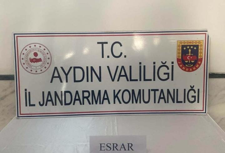 Evinde 55 gram esrara yakalanıp, gözaltına alındı