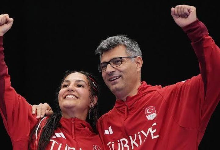 Yusuf Dikeç ile Şevval İlayda Tarhan ikilisi, altın madalya kazandı