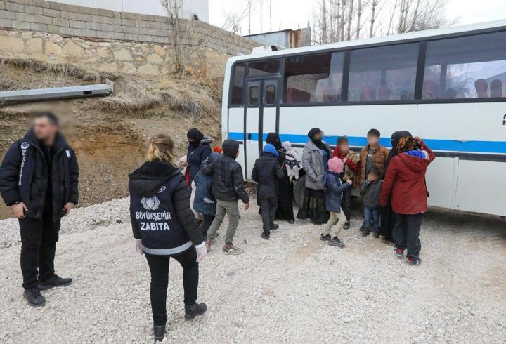 Van'da dilencilere yönelik denetim 