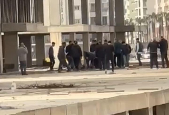 Nusaybin’de 3’üncü kattan düşen işçi yaralandı