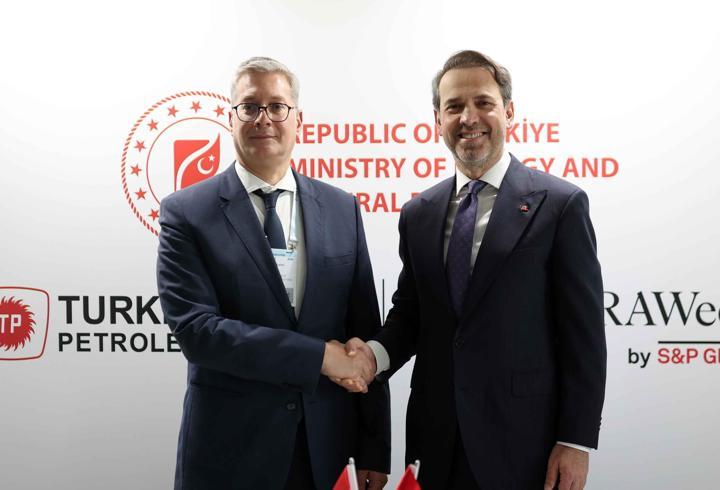 Bakan Bayraktar'ın ABD temasları sürüyor