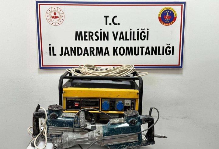 Mersin'de define avcılarına suçüstü