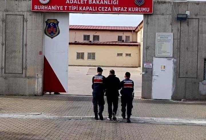 Balıkesir'de Aranan Firari Hükümlü Yakalandı
