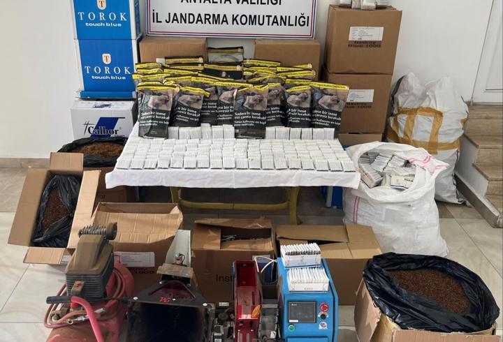 Antalya'da kaçakçılık operasyonunda 2 şüpheli yakalandı