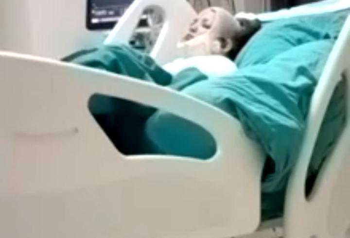 Okulda sobada ısınırken montu alev alan öğrenci yaralandı