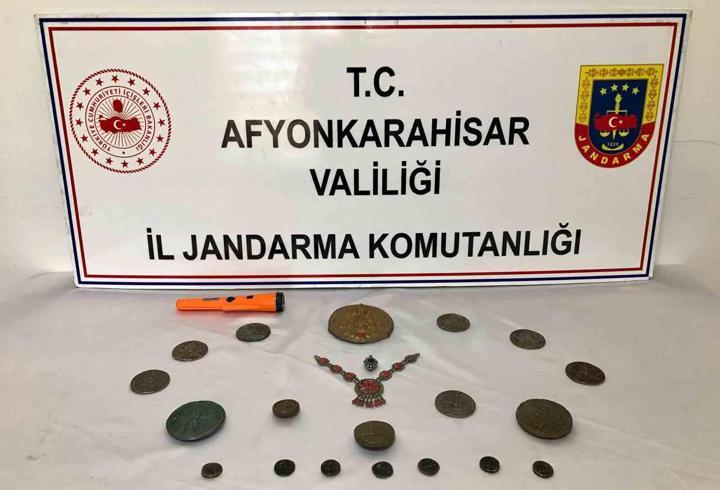 Afyonkarahisar'da tarihi eser operasyonu