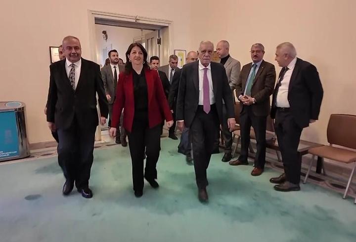 DEM Parti'nin temasları devam ediyor