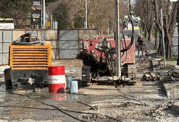 Bakırköy'de bitmeyen yol vatandaşı çileden çıkardı