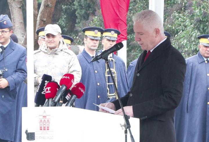 İstanbul- Çanakkale Şehitleri Edirnekapı Şehitliği'nde anıldı