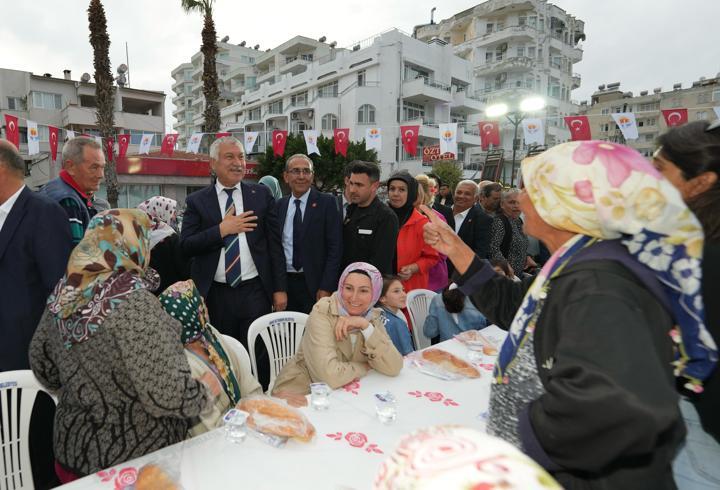 Başkan Karalar, Yumurtalık halkıyla iftarda buluştu 