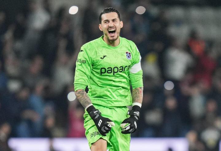 Trabzonspor'da Uğurcan Çakır kalesinde devleşiyor