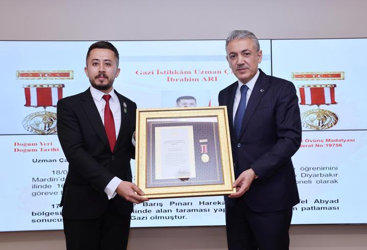 Mardin'de 'Devlet Övünç Madalyası ve Beratı Töreni' düzenlendi
