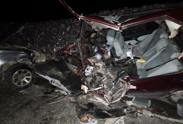 Bursa'da otomobil ile kamyonet çarpıştı: 1 ölü, 3 yaralı