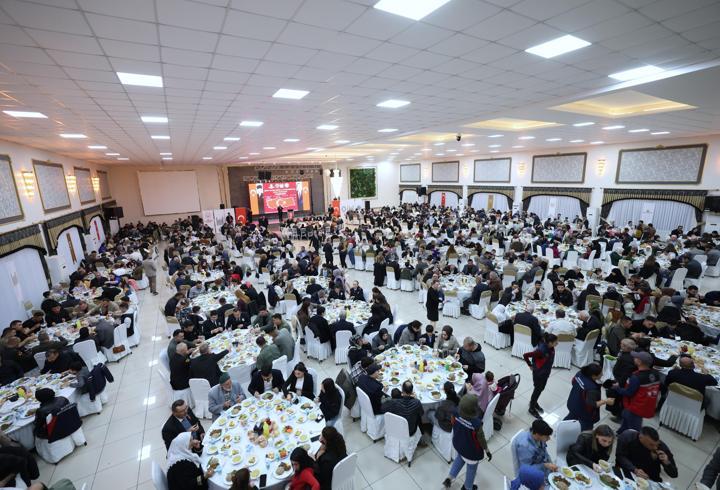 Şehit aileleri ve gaziler iftarda buluştu 