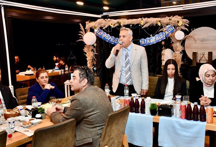 İlçe Milli Eğitim Müdürlüğü, iftarda öğrencilerle buluştu 