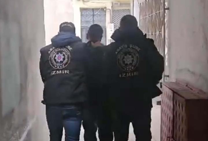 İzmir'de aranan şüphelilere operasyon: 176 gözaltı