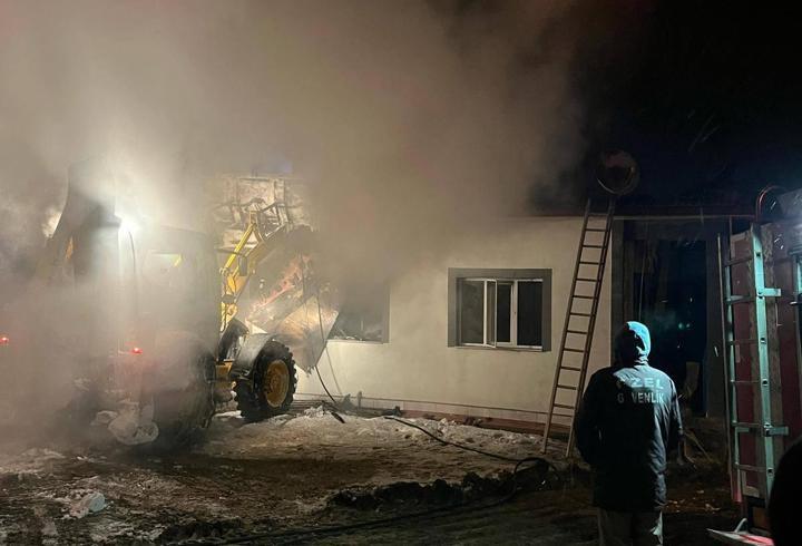 Yozgat'ta evde çıkan yangın söndürüldü