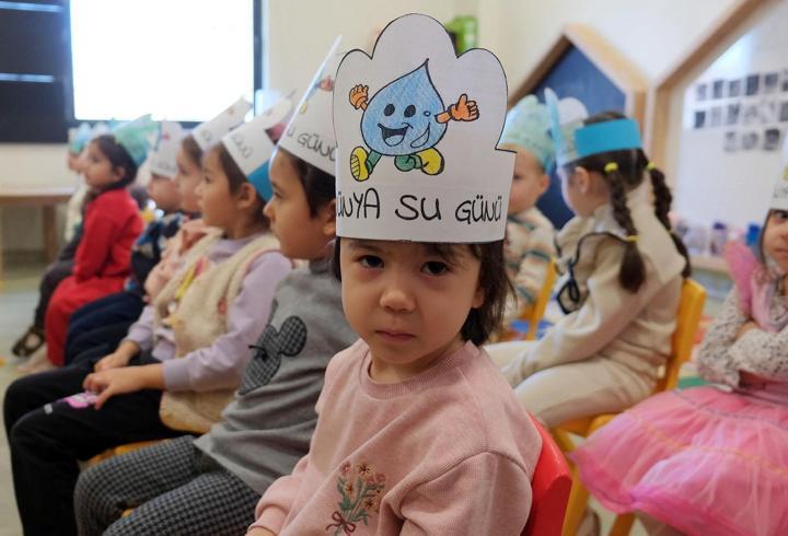 Minik öğrencilere suyun önemi anlatıldı